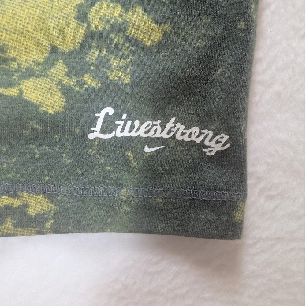 Nike Dri-FIT Livestrong Womens XL Tank Top‎ Yellow Grey Distressed Racerback XL